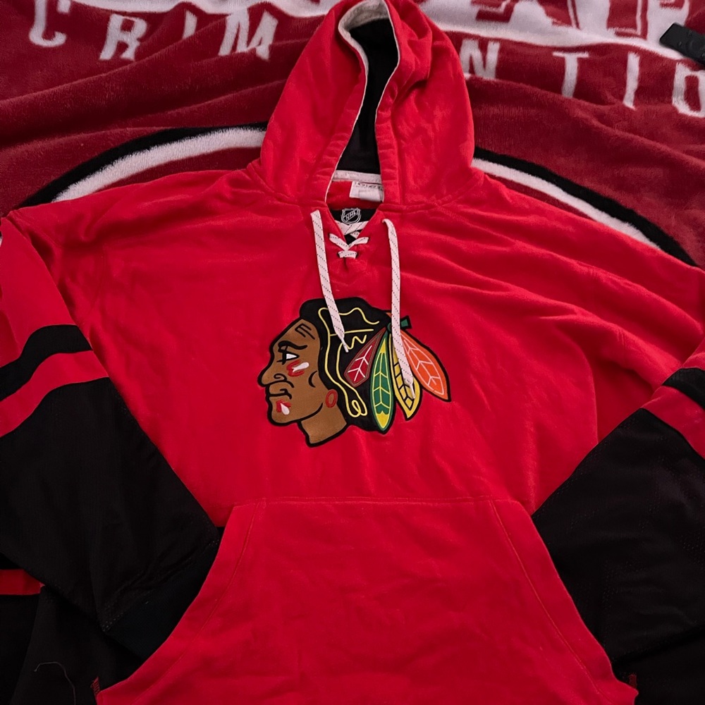 Authentic official NHL Blackhawks jersey hoodie